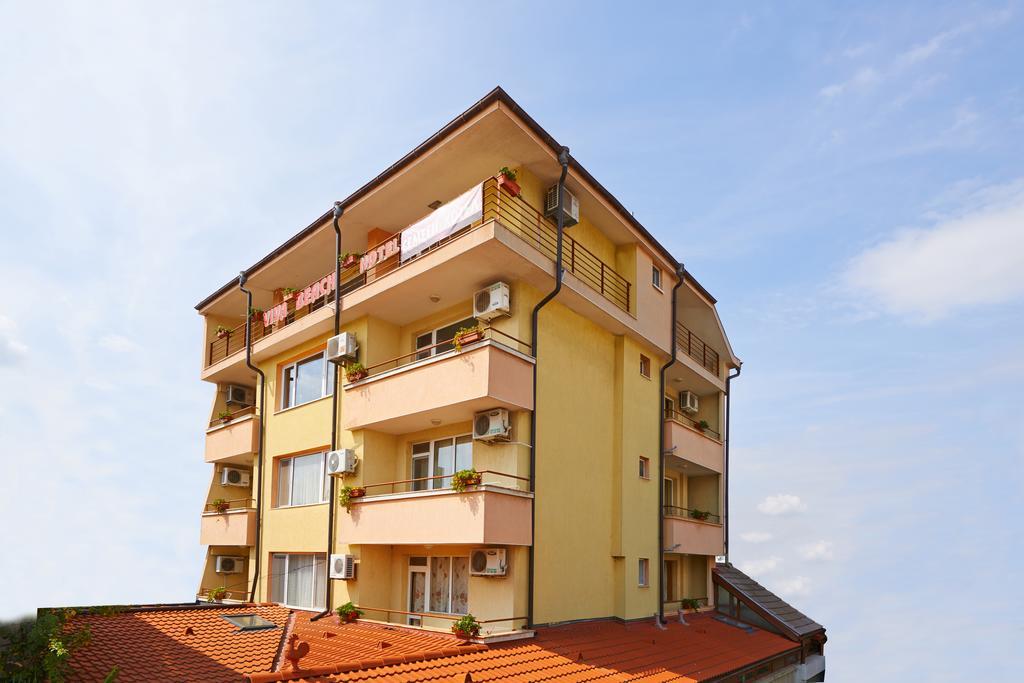 Viva Beach Hotel Pomorie Exterior photo
